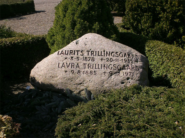 Billede af gravsten på Lemvig Kirkegård