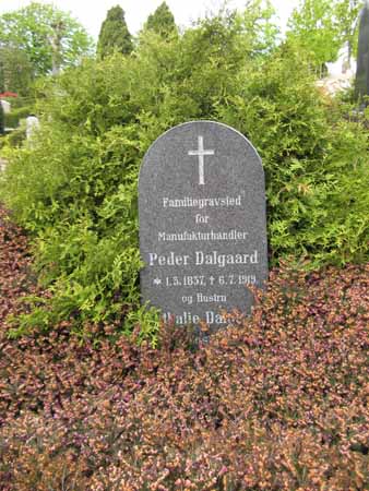 Billede af gravsten på Lemvig Kirkegård